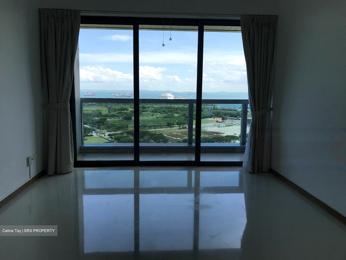 Marina Bay Residences (D1), Condominium #557447211